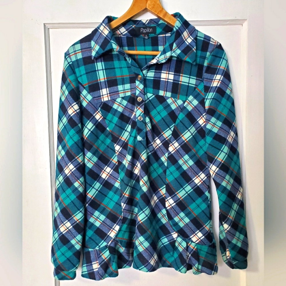 Papillon Flannel Plaid Sweater💙💕🦋